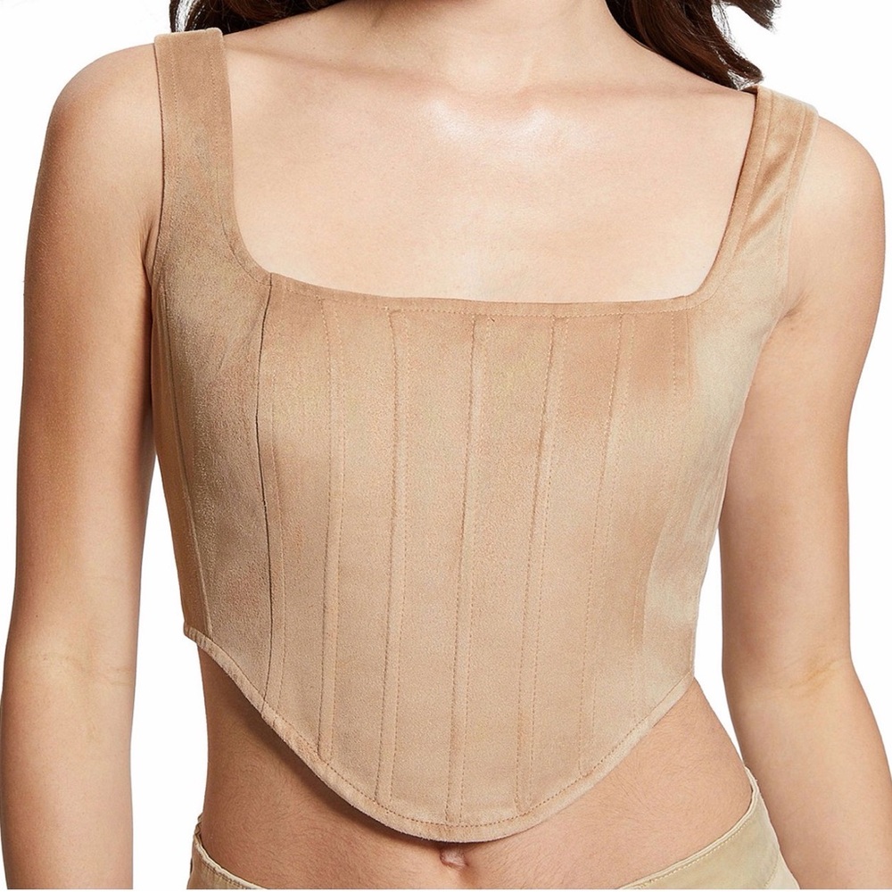 GUESS women’s Oriola Crop Top